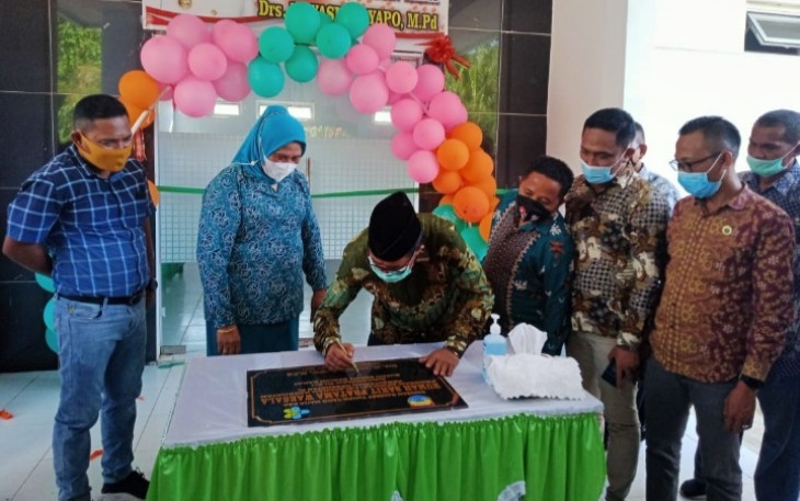 Bupati SBB Resmikan Rumah Sakit Pratama Waesala
