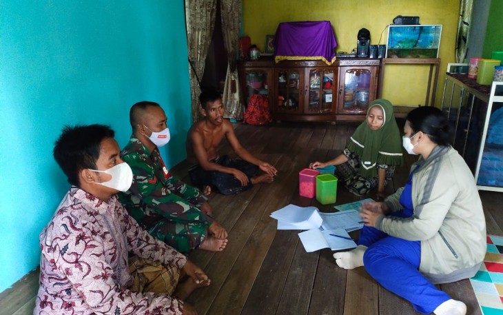 Dukung Kemajuan Gizi, Babinsa Sungai Pinyuh Lakukan Pendampingan Progam SSGI