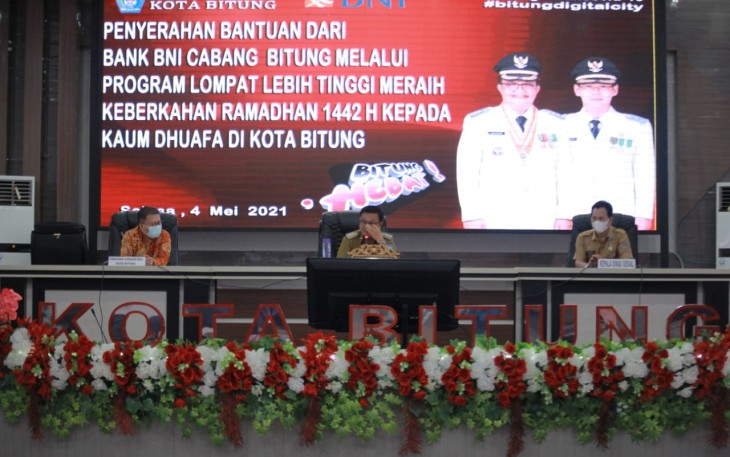 Walikota Bitung Hadiri Penyerahan Bantuan Bank BNI Cabang Bitung Melalui Program Lompat Lebih Tinggi Meraih Keberkahan Ramadan 1442 H