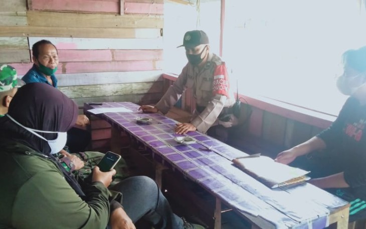 Jalin Kedekatan Bersama Warga, Babinsa dan Bhabinkamtibmas Menteng Sampaikan Pesan Ini