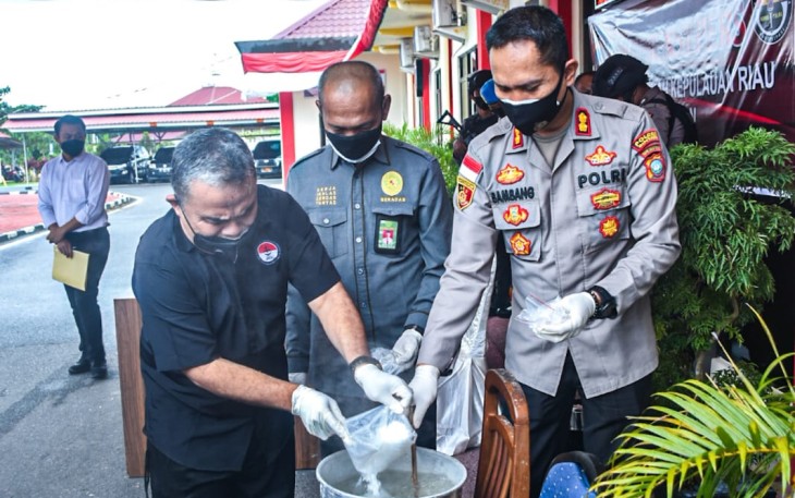 Polres Bintan Musnahkan BB 2 Kg Sabu 