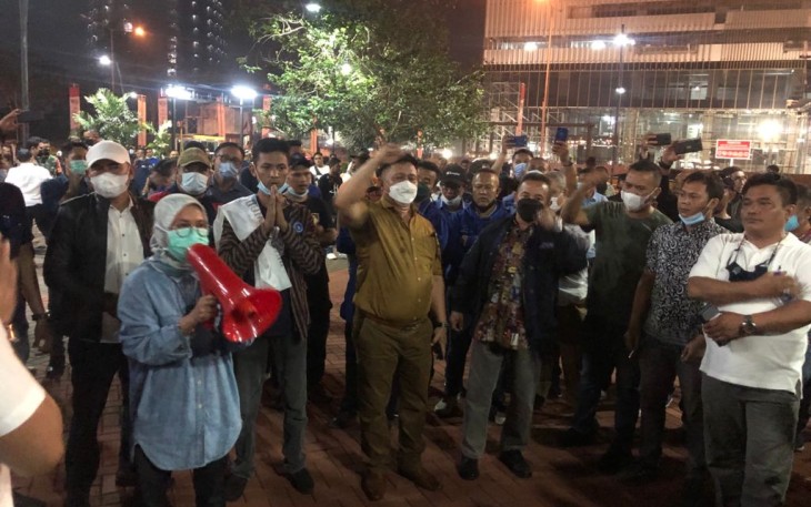 Iti Jayabaya Bubarkan HUT Demokrat Ilegal di Banten