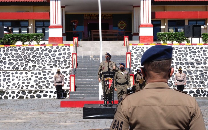 Kapolda Bengkulu Pimpin Apel Pelepasan Brimob BKO Polda Papua
