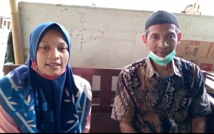 Susanto (kanan) Nurhayati (kiri) , warga yang menjadi korban teror
