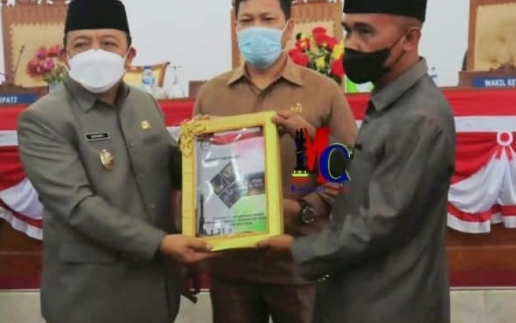 Paripurna DPRD Seluma
