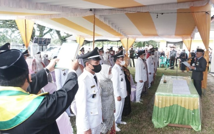 Pengambilan Sumpah/Janji Jabatan 127 Kepala Desa Terpilih Sekaligus Ketua PKK Desa Periode 2021-2027