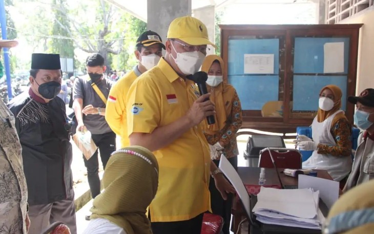 Gubernur Bengkulu Rohidin Mersyah Meminta Pemkab Bengkulu Selatan Lebih Gencar Melakukan Vaksinasi Massal