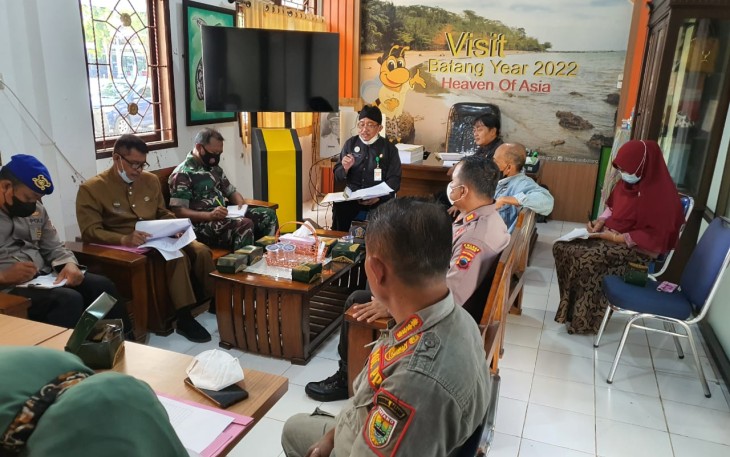 Disparpora menggelar rapat koordinasi bersama beberapa Organisasi Perangkat Daerah (OPD) terkait, di antaranya Satpol PP, Polres dan Kodim 0736/Batang