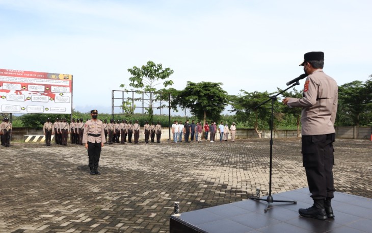 Upacara penutupan Latihan Kerja (LATJA) Siswa Diktuba Polri TA. 2021 SPN Kemiling Polda Lampung
