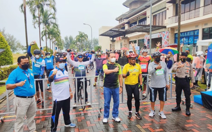 Kawasan Pariwisata Bintan Resorts lagoi  memperkenalkan kegiatan olahraga sepeda yang bertajuk “Trpical Ride”. Untuk pertamakali di laksanakan ajang kegiatan olahraga sepeda yang diadakan di dalam Kawasan Pariwisata Bintan Resorts yang bertempat di Lagoi