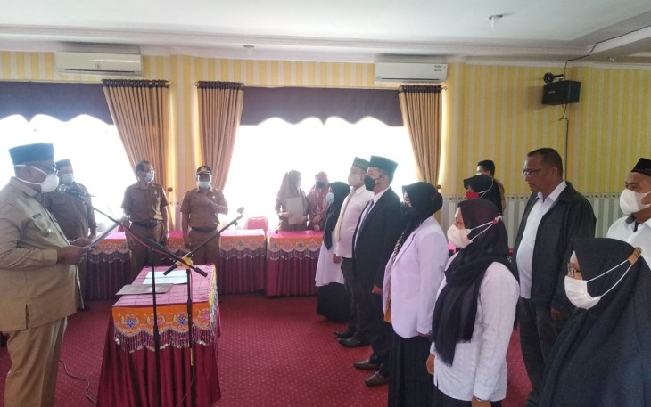 Bupati Aceh Singkil Lantik Belasan Pejabat Eselon III dan IV