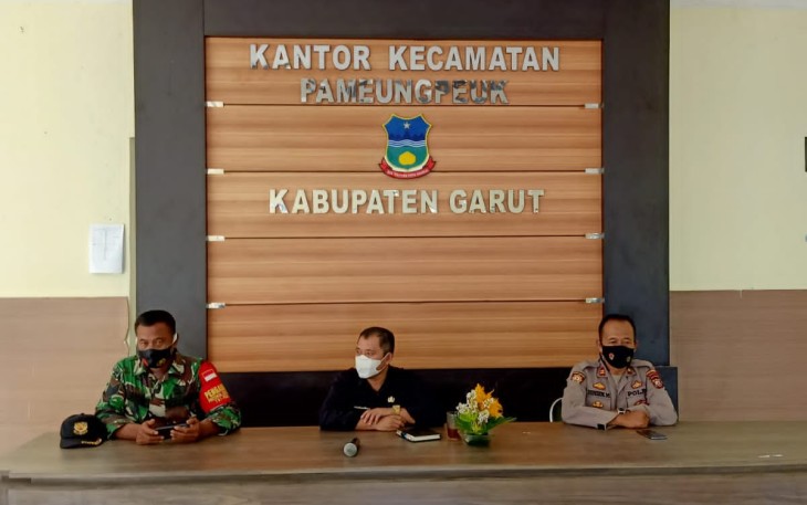 Rakor Forkopimcam Dalam Rangka Percepatan dan Vaksinasi Di Kec Pameungpeuk Kab Garut