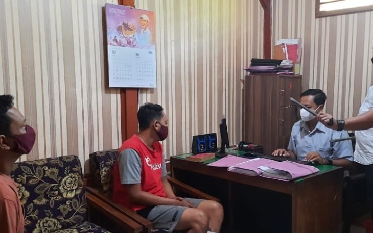 Dua Residivis Tersangka Pencurian Dengan Pemberatan Menjalani Pemeriksaan di Mapolsek Cepu