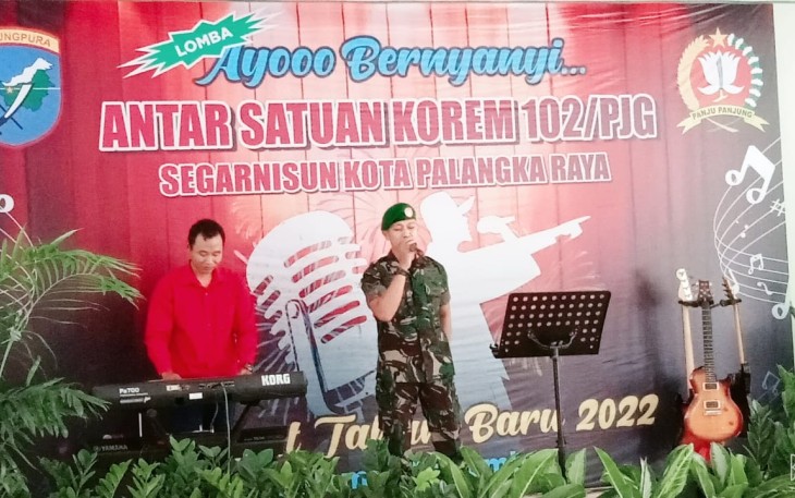 Prajurit Kodim Palangka Raya Ikuti Lomba Menyanyi Antar Satuan Jajaran Korem 102 PJG