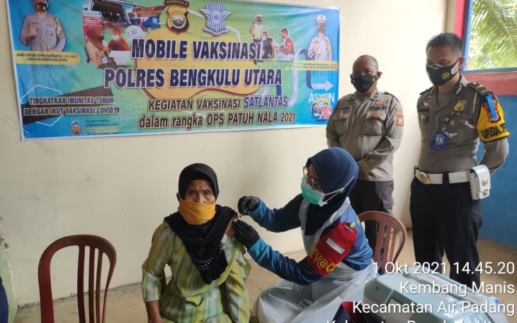 Sat Lantas Polres Bengkulu Utara Gelar Vaksinasi Gratis