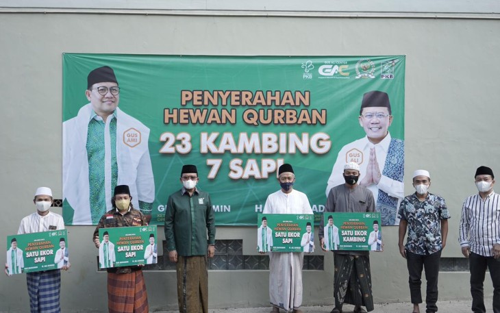 Idul Adha 1442 H PKB Jatim Kurban 1000 Ekor Sapi dan Kambing
