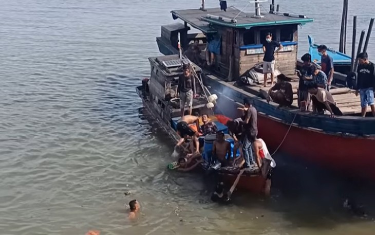 Dua Bocah Terseret Arus