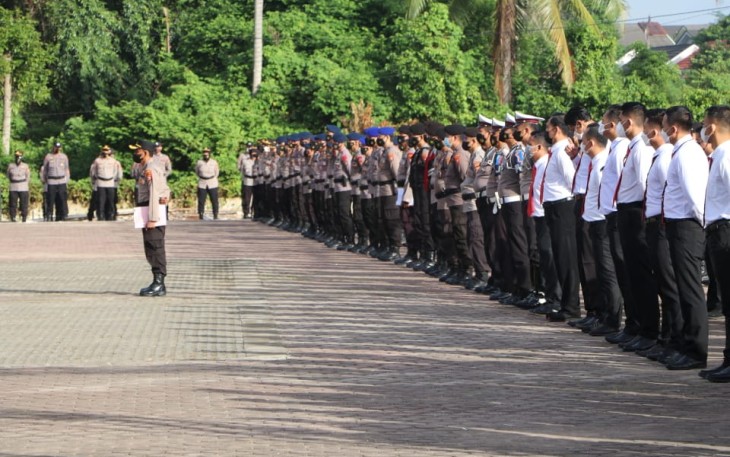 Pimpin Apel Pagi, Wakapolda Bengkulu Ingatkan Personil Untuk Selalu Semangat Dalam Melaksanakan Tugas