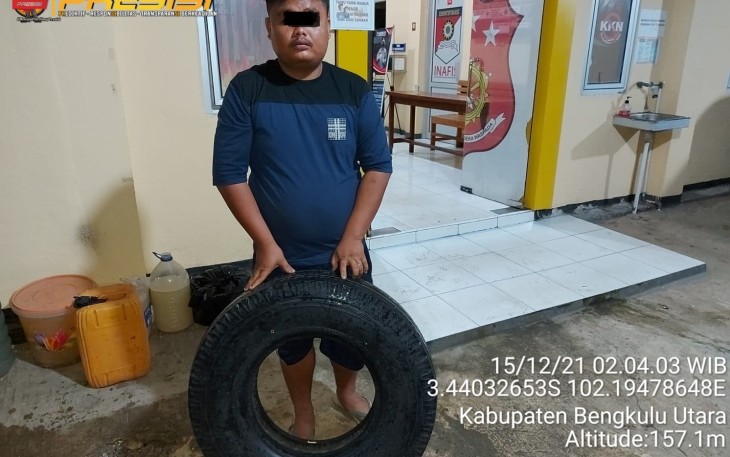 Curi Ban Mobil, Supir Dump Truck Ditangkap Polisi