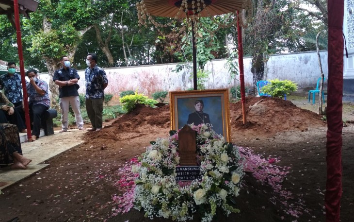 Makam KGPAA Mangkunagoro IX, di Astana Girilayu, Matesih, Karanganyar.