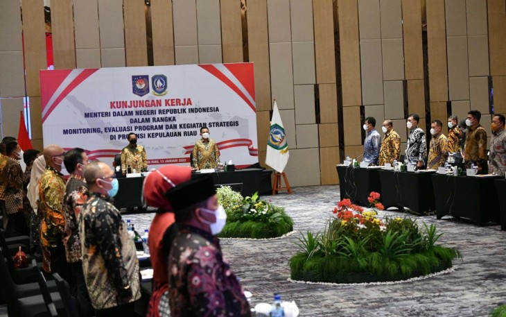 Kedatangan Mendagri Tito Karnavian ke Kepri sendiri dalam rangka Kunjungan Kerja dengan agenda melihat secara langsung Pulau Karang Singa, Launcahing Vaksinasi Booster dan Monitoring dan Evaluasi Program Strategis di Provinsi Kepri