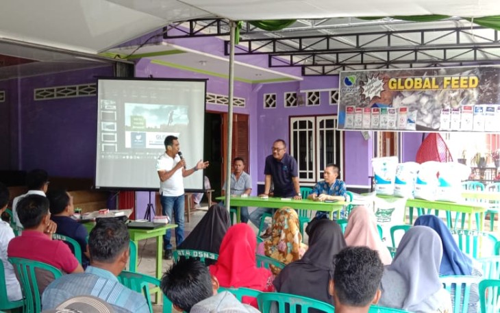 Sejumlah warga Lahat saat sambangi kawasan Minapolitan Bengkulu Utara, Sabtu 5 Juni 2022.