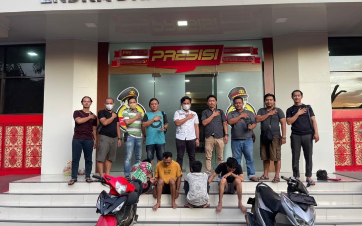 Tersangka dan barang bukti saat diamankan