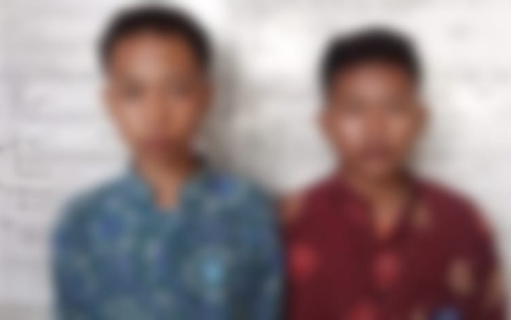 Kedua tersangka berumur 15 tahun saat diamankan petugas