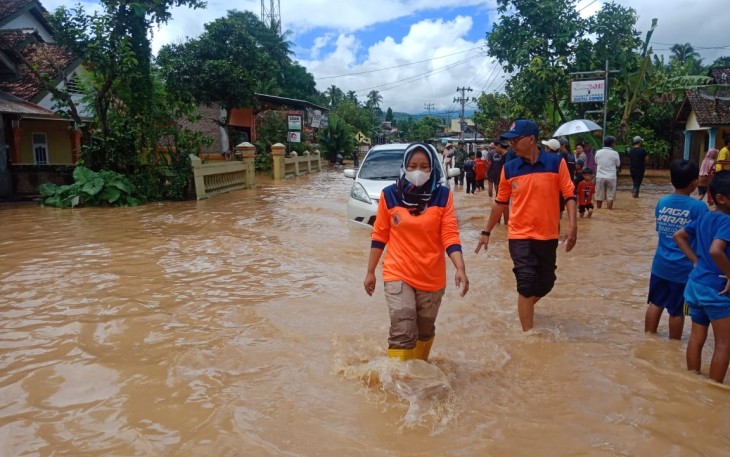 Banjir saat melanda Kabupaten Tanggamus