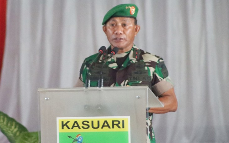 Pangdam XVIII/Kasuari, Mayjen TNI Gabriel Lema, S.Sos.