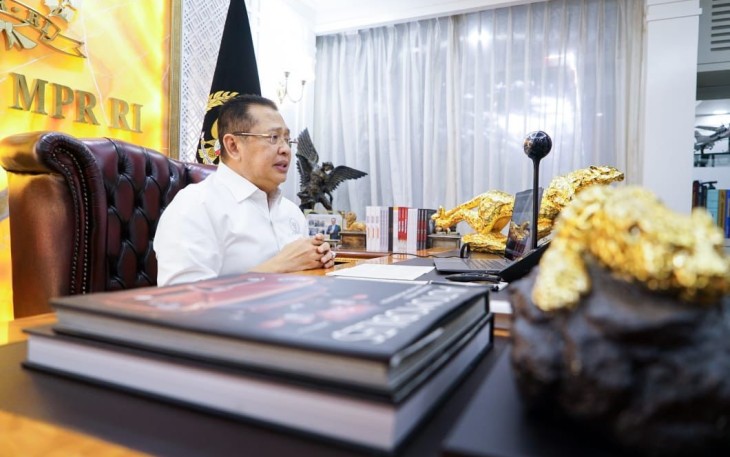 Bamsoet pada acara Talkshow Alpensouth Festival 2022 SMA Al Azhar 2 Pejaten secara daring di Jakarta, Jumat (7/10/22).