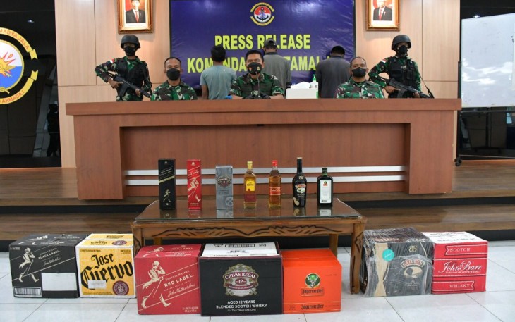 TNI AL Gagalkan Upaya Penyelundupan Miras