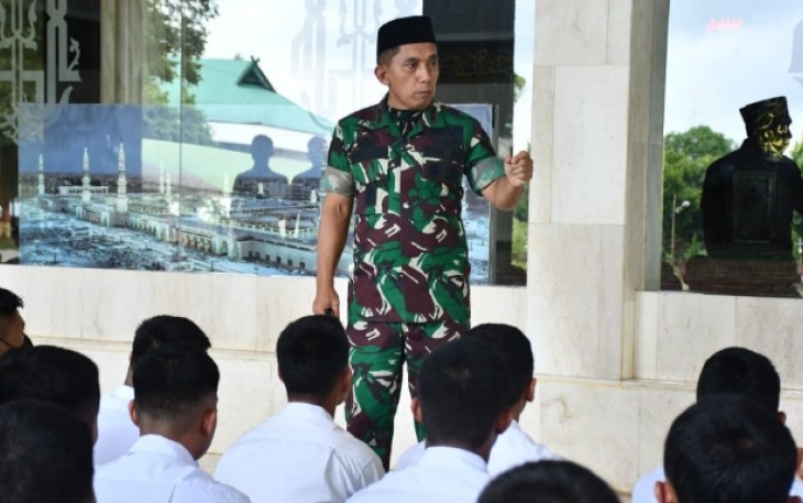 Pangdam Hasanuddin Tegaskan Masuk TNI Gratis