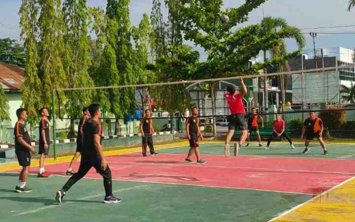 Jaga Imun dan Kebugaran Tubuh, Personel Kodim 1015/Sampit Olahraga Bersama