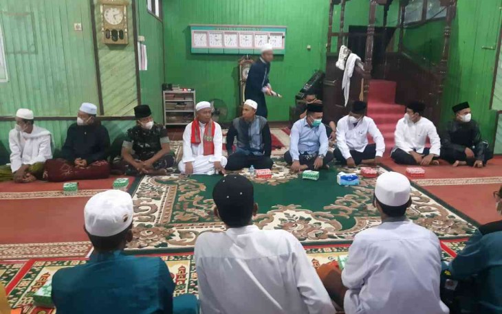 Danramil Telaga Pulang Dampingi Safari Ramadhan Gubernur Kalimantan Tengah