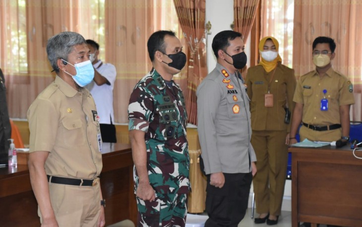 Danrem 073 ikuti peringatan hari otonomi  Daerah secara virtual. 