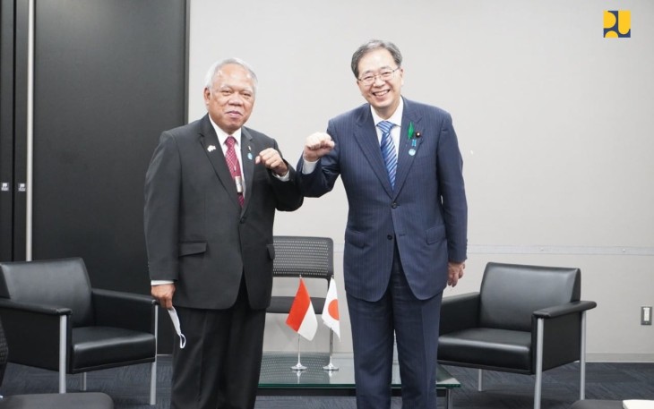 Menteri PUPR bersama Menteri Pertanahan, Infrastruktur, Tranportasi dan Pariwisata Jepang. Sabtu (23/4/2022)