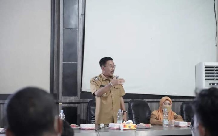 Bupati Labusel, H. Edimin, saat menyampaikan sambutan, Selasa (10/5/2022)