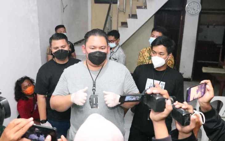 Kasat Reskrim Polres Tanjung Perak saat memberikan keterangan pers di Surabaya. Jum'at (13/05/2022)