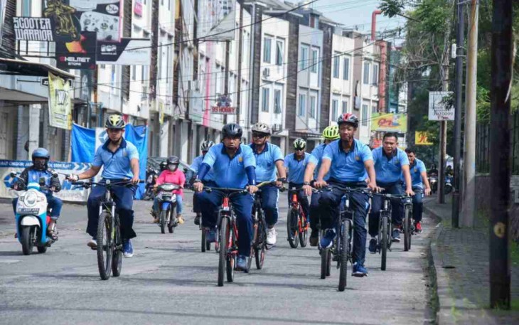 Prajurit Koharmatau gowes bersama Dankoharmatau 