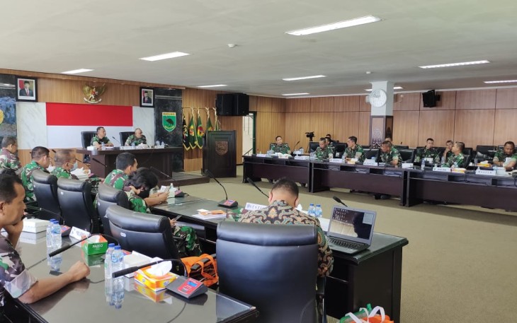 Brigjen TNI Eko Susetyo pimpin Exit Meeting Audit Kinerja Itjen TNI di Kodam Kasuari 