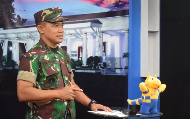 Danrem 081/DSJ saat memberikan sambutan dalam kunjungan ke Sakti TV Madiun