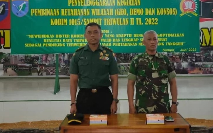 Mayor Inf Mukalil saat Bintahwil di Kodim 1015/Sampit