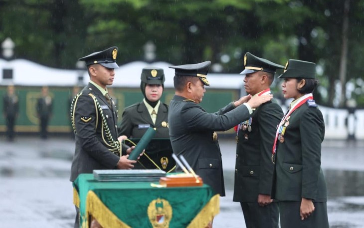 Kasad saat lantik perwira di Secapaad Bandung