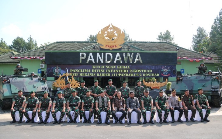 Kunjungan Pangdiv 2 Kostrad di Yonif Mekanis Raider 411 Kostrad