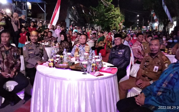 Kebersamaan perayaan pesta rakyat di Rappojawa