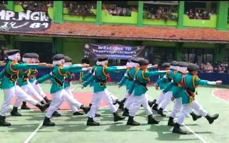 Paskibra SD Islam Sabilillah Yonkasaba Malang, Sabtu (8/10)
