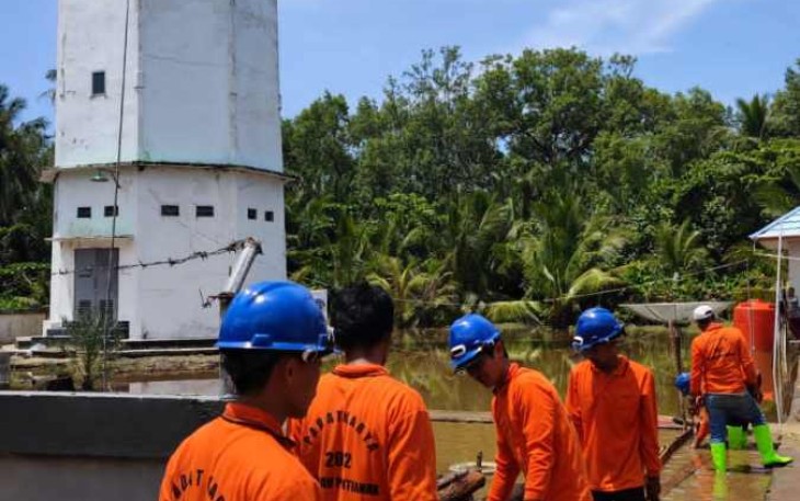 Program padat karya di Menara Suar Tanjung Intan