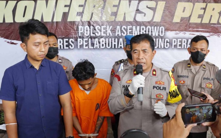 Kompol Hari Kurniawan saat memberikan keterangan pers 