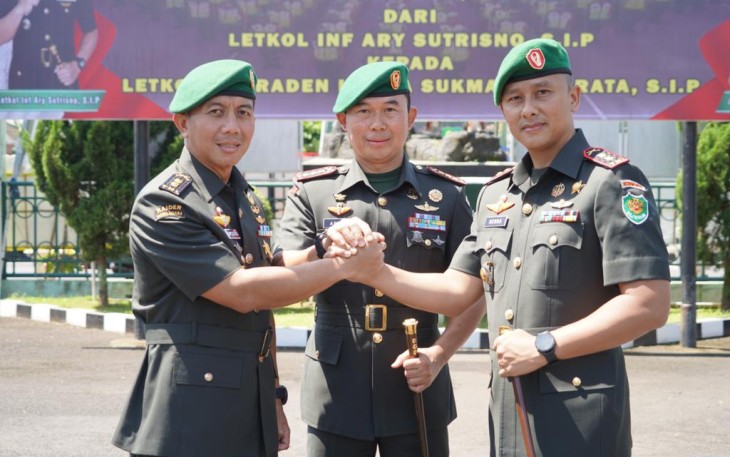 Foto bersama usai sertijab Dandim 0612/Tasikmalaya 